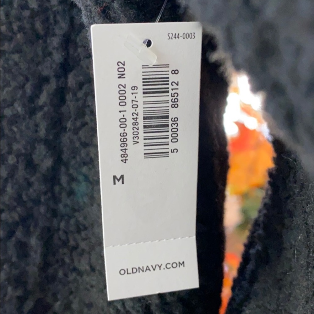 Size Medium Jacket - Picture 5 of 11